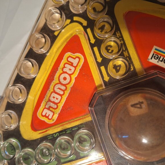 trouble board game - Picture 8 of 12